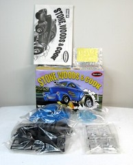 Polar Lights Snap It 1:25 ’40 Willys Gasser Model Kit # POL891