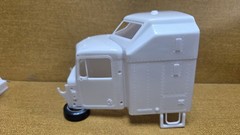 Kenworth W900 Aerodyne COMPLETE Cab Revell 1/25 NEW Model PARTS