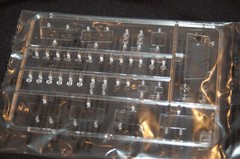 1/35 BRONCO MODELS 6X6 BUFFALO MPCV PARTS LOT CLEAR PARTS SPRUE IN SEALED BAG