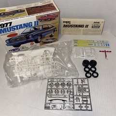 MPC 1977 Mustang II 1/25 Model Kit #1-7713 Sealed Inside