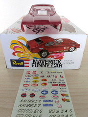 L@@K! *RARE *VINTAGE REVELL MAVERICK FUNNY CAR KIT **100% COMPLETE **SUPER C@@L!
