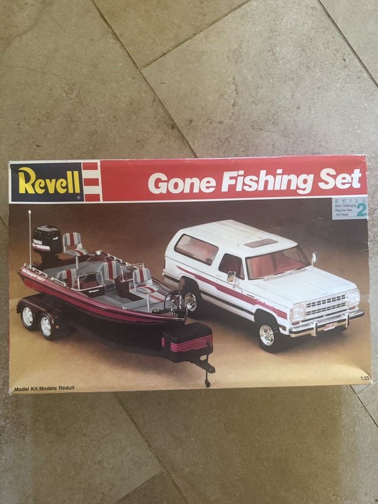 Revell Gone Fishing Set Model Kit #7242 for Dodge Ramcharger Boat