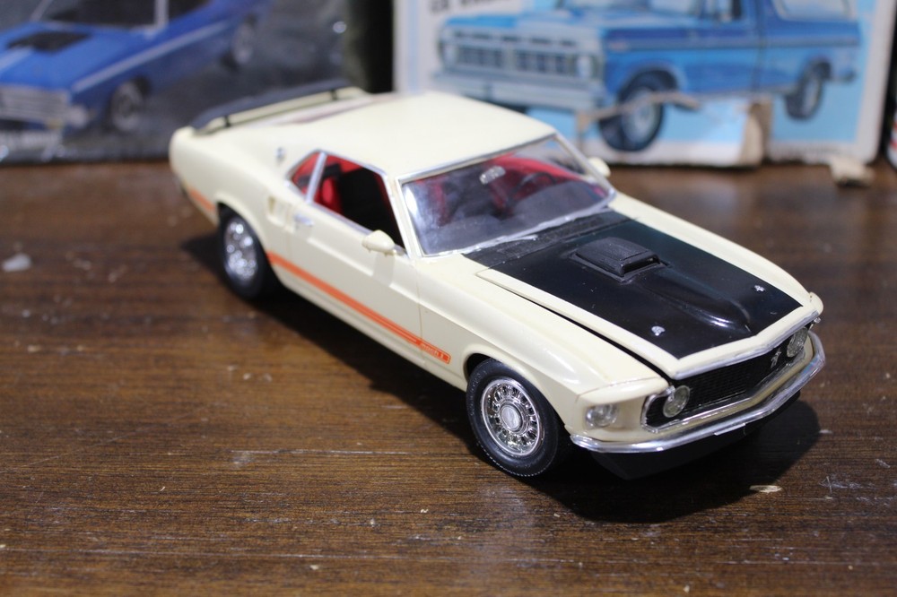 Revell 1969 Ford Mustang Mach 1 Built Clean 1/25