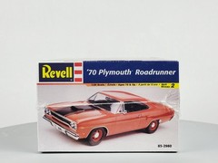 2004 SEALED Revell Kit: ’70 Plymouth Roadrunner 1/24 #85-2980