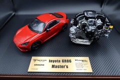 Kusaka Engineering / MAKE UP Co, Ltd. 1/18 SCALE TOYOTA GR86 Spark Red In stock