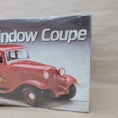 New AMT 1932 Ford 5-Window Coupe Model Kit 1/25 Scale Ertl 1990 Factory Sealed