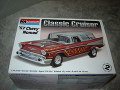 Monogram #85-0883 Model kit 1957 Chevy Nomad 1/24 scale Box Open 2009 Kit Sealed