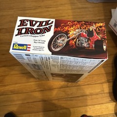 EVIL IRON CUSTOM CHOPPER TRIKE MODEL KIT REVELL MODELS 1/8 SCALE NEW LOOK COOL!!