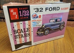 AMT Scale Stars 1932 ’32 Ford V-8 Coupe 1/32 Scale Model Kit AMT1181/12 SEALED