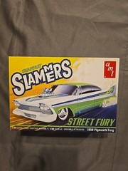 Snapfast Slammers 1958 Plymouth Fury ‘Street Fury’ 1:25 Scale AMT Model Kit
