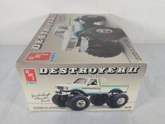 Destroyer II Ford Monster Truck AMT 1:25 Model Kit # 6930 ~ Sealed Parts Bags
