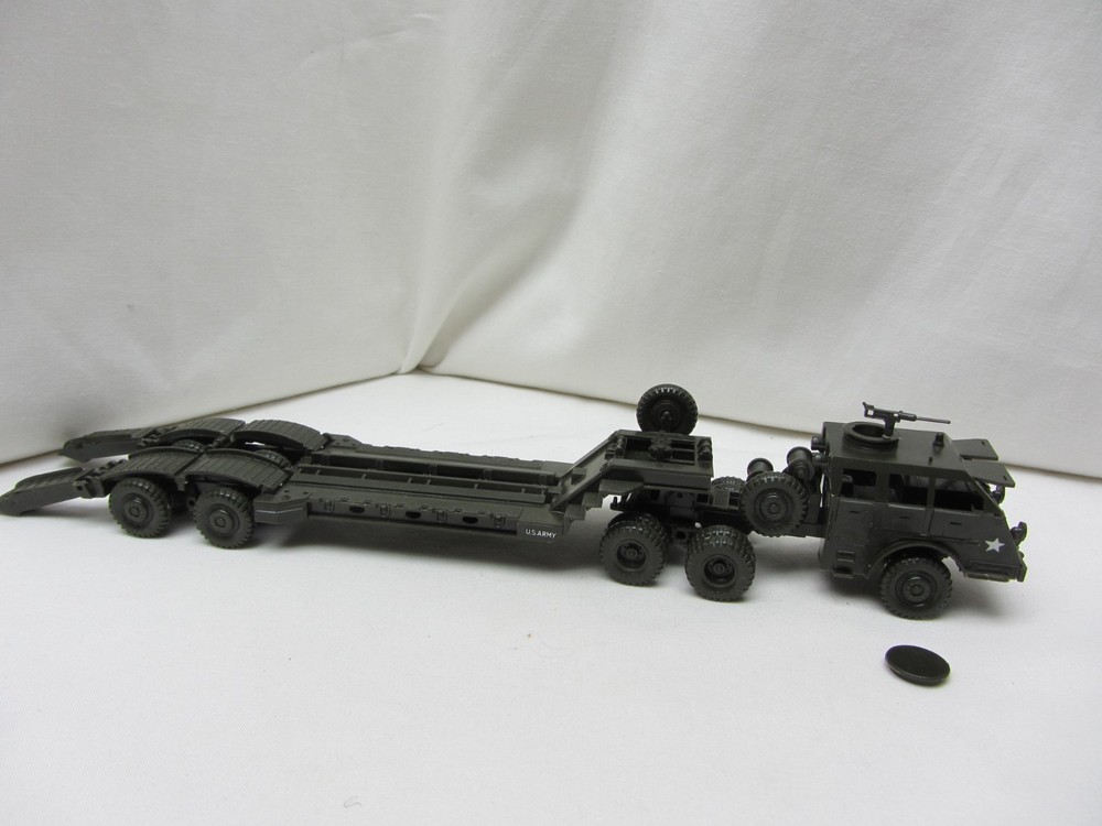 ROCO MINITANKS DBGM #179/180 US Army WWII M26 Dragon Wagon Tank Transporter