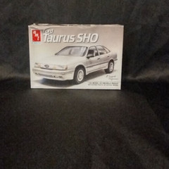 AMT ERTL FORD TAURUS SHO MODEL KIT 1/25 # 6265 Vintage 1989 Open Box