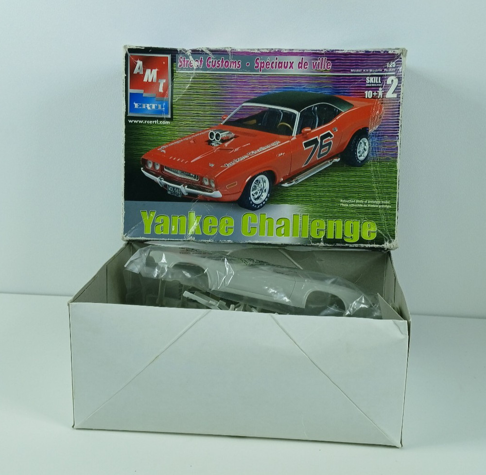 AMT Yankee Challenge SKILL 2 MODEL KIT PARTIAL BUILD SEE DESCRIPTION