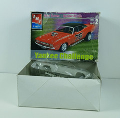AMT Yankee Challenge SKILL 2 MODEL KIT PARTIAL BUILD SEE DESCRIPTION