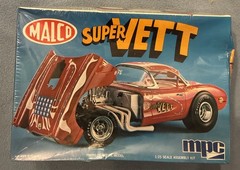 Vintage MPC Malco Super Vett. 1/25. #1-0752.