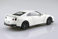 Aoshima 1/32 The Snap Kit Nissan GT-R White pearl Color Coded from Japan 1759