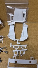 Autocar DC9964B Dump Truck CAB HOOD FENDERS 1:25 AMT NEW Model Kit PARTS