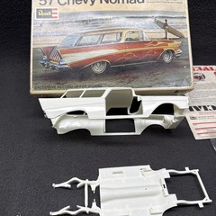 Revell ’57 Chevy Nomad H-1260 Issue 1968 Kit 1/25 Plastic Model Original Issue
