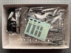 Aoshima RAV4 J RV-36 JAOS URBAN 1/24 Model Kit / CIB