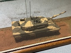 PROFESSIONAL MODEL French AMX-30 Battle Tank VENEZUELA ARMY ACRYLIC / WOODEN BOX