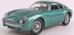 Aston Martin Vanquish Race1:18Classic Car24Racer12Custom Built Metal Body Model