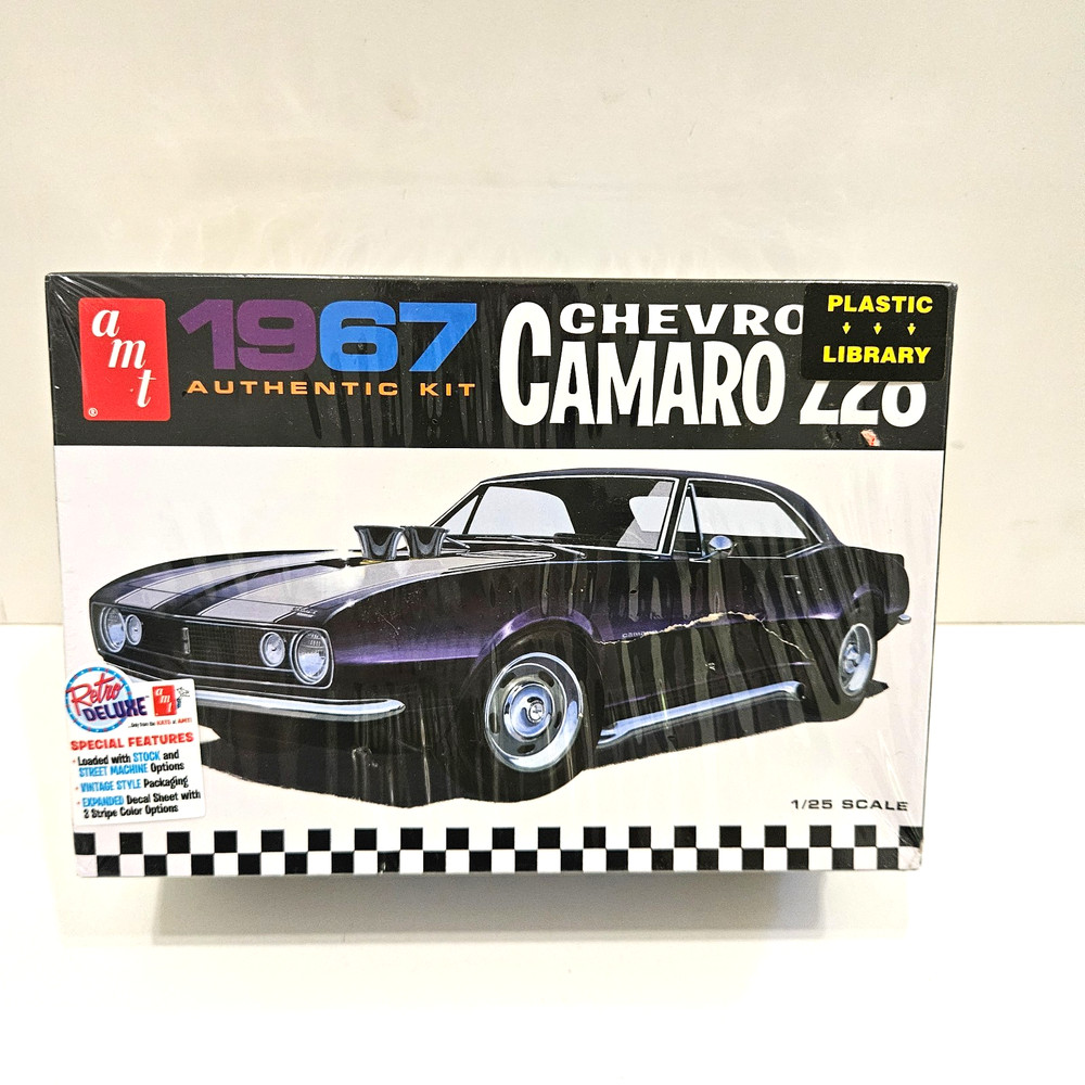 1/25 AMT 1967 CHEVROLET CAMARO Z28 #AMT1309/12 NEW PLASTIC MODEL CAR KIT