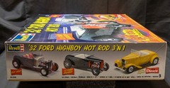 Vintage Revell Big Deuce ’32 Ford Highboy Hot Rod 1:8 3’n1 Model Kit – Sealed
