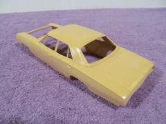 1970 DODGE CORONET 4 DOOR SEDAN MODELHAUS RESIN AMT MPC JOHAN 1/25 4 DR