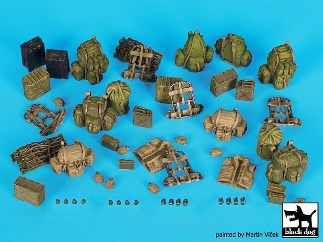 Black Dog 1/35 US Army Soldier’s Equipment and Accessories Set in Vietnam T35164