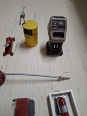 13 pc 1/24-1/25 Scale Shop, Garage, Diorama Accessories Kit for Model Cars.