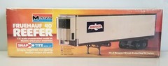 Monogram 1206 Fruehauf 40′ Reefer Trailer Snap-Tite 1/32 Scale 1980, New Sealed