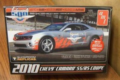AMT 2010 CHEVY CAMARO SS/RS COUPE INDY PACE CAR MODEL KIT 1/25 SCALE