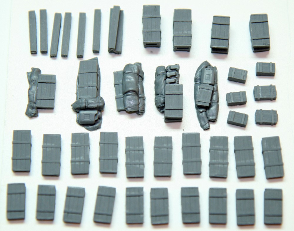 1/72 Scale German Ammo Crates (42 Pieces) “AG1” – Value Gear Details Stowage