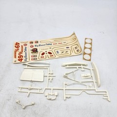 UH AMT 1949 Mercury Club Coupe 1:25 Scale APPEARS COMPLETE 3 way Model Kit READ