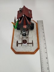 BUILT Grodies Huey’s Hut Rod Plastic Model Kit Display