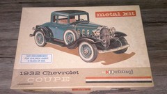 Hubley Metal model car kit 1932 Chevrolet Coupe No. 4869 w/ instructions Z125