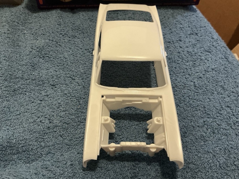 1 25 scale model parts 1969 Ford Torino Cobra Fastback Body Only