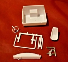 AMT Hemi Under Glass Barracuda Drag Car Interior 1/25