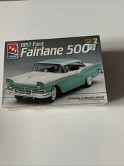 AMT ERTL 1957 Ford Fairlane 500 Model Kit 1/25 Scaled Sealed In Plastic