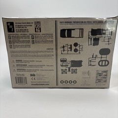 AMT Snap-fit 1980 Toyota Hilux SR5 4×4 Pickup Truck 1:25 Model Kit New Sealed