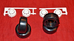 Monogram Nascar 1998 Ford F-150 Wheels and Tires 1/24