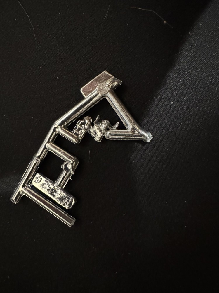 Revell 7383 57 Chevy Parts Kit Bash Chrome Metering Valve #11