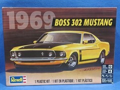 🌟 Body Shell 1969 Mustang Boss 1:25 Scale 1000s Model Car Parts 4 Sale Revell