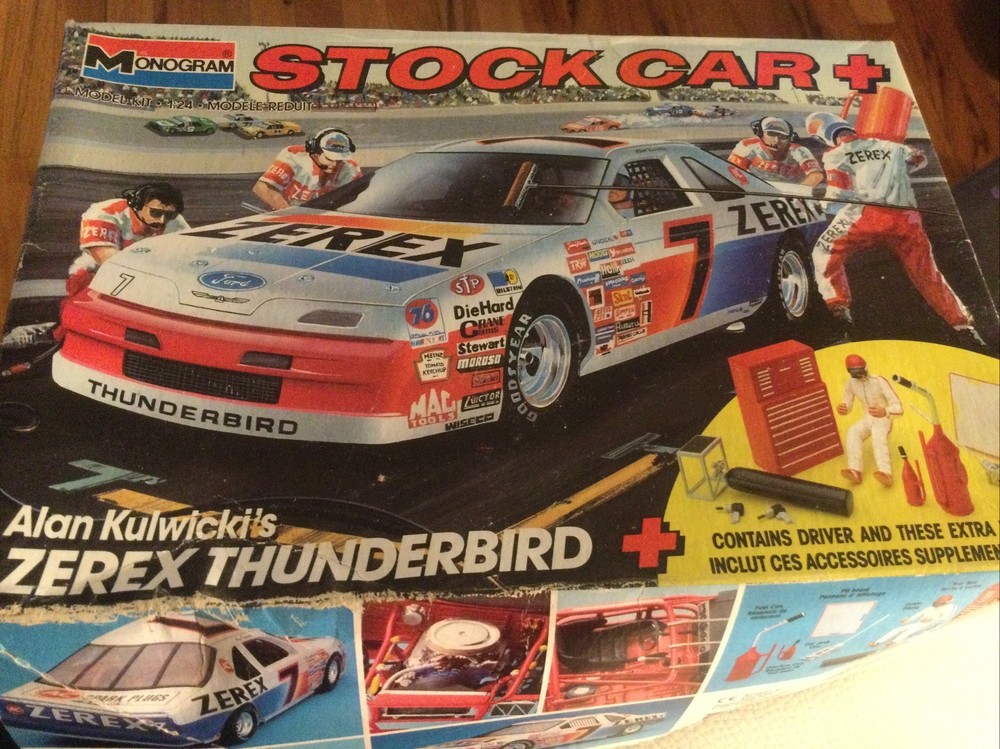 Vtg MONOGRAM 1:24~STOCK CAR~ Kulwicki~ZEREX THUNDERBIRD #7 With Snap On Tool Box