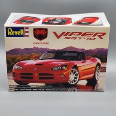 Revell 1/25 Dodge Viper SRT-10 85-2188 Parts Kit Bash Upper Radiator Hose
