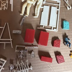 Vintage Amt MPC Revell Assorted Put Crew Parts Fire Extinguishers Tools Gas Cans