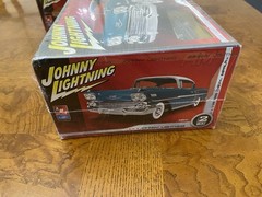 1958 Chevy Impala & 1969 Dodge Charger Johnny Lightning AMT/Ertl 1:25 Model Kits