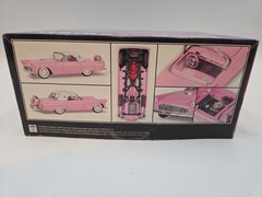 Revell 1956 Ford Thunderbird 1:24 Scale Model Kit 85-4518 – New with Cement