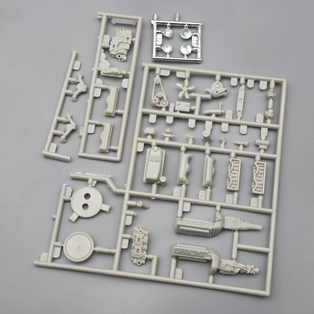 AMT 1/25 62 1962 Chevy Bel Air Parts Kitbash Engine Motor